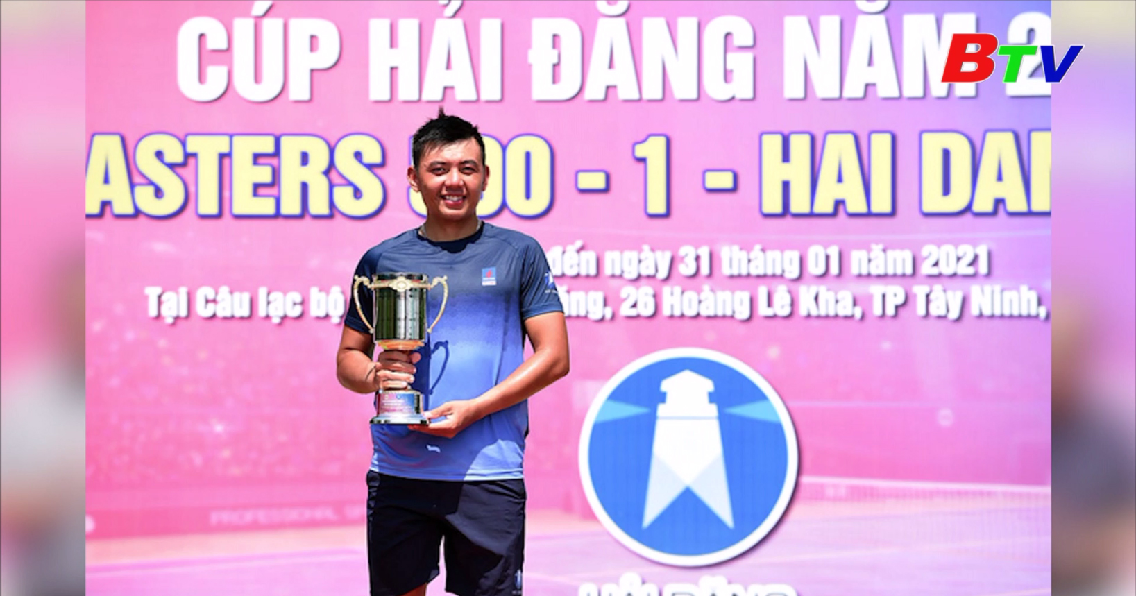 Tay vợt Lý Hoàng Nam lập cú đúp vô địch VTF Masters 500 lần 1 năm 2021