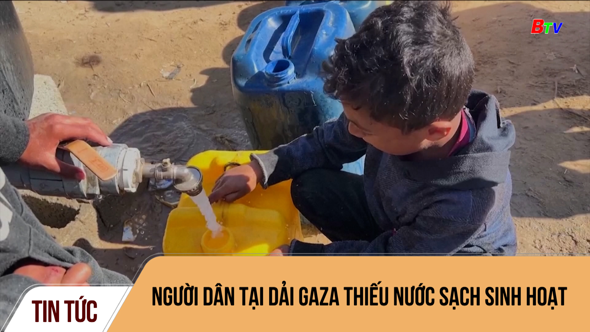 Người dân tại dải Gaza thiếu nước sạch sinh hoạt