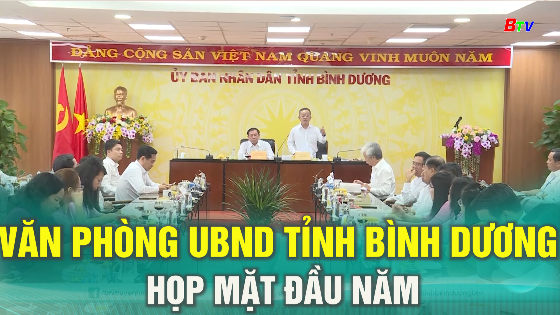 Văn phòng Ủy ban nhân dân Tỉnh Bình Dương họp mặt đầu năm