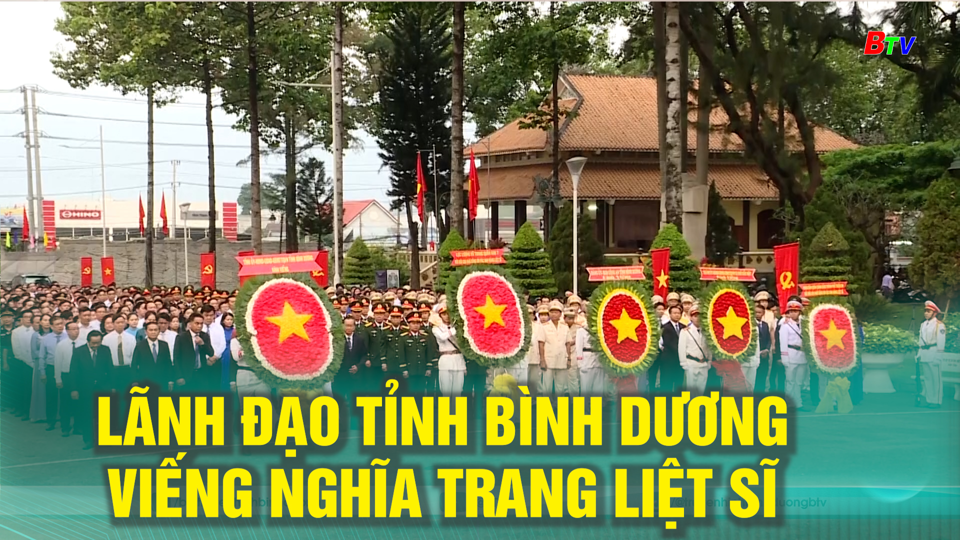 Lãnh đạo tỉnh Bình Dương viếng nghĩa trang liệt sĩ