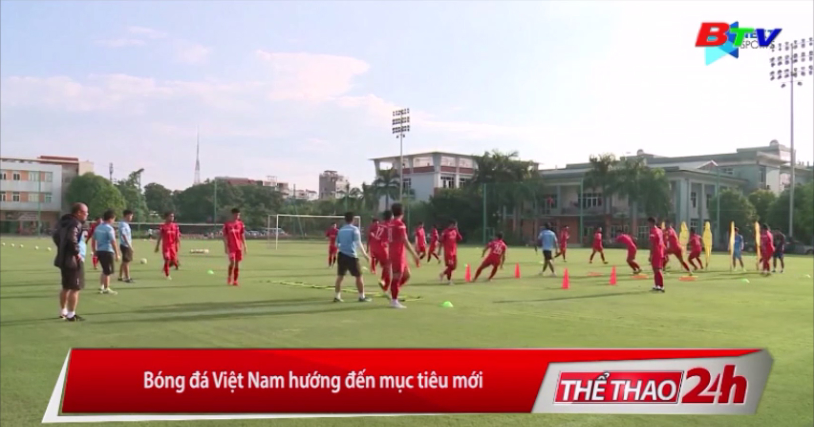 Bóng đá Việt Nam hướng đến mục tiêu mới