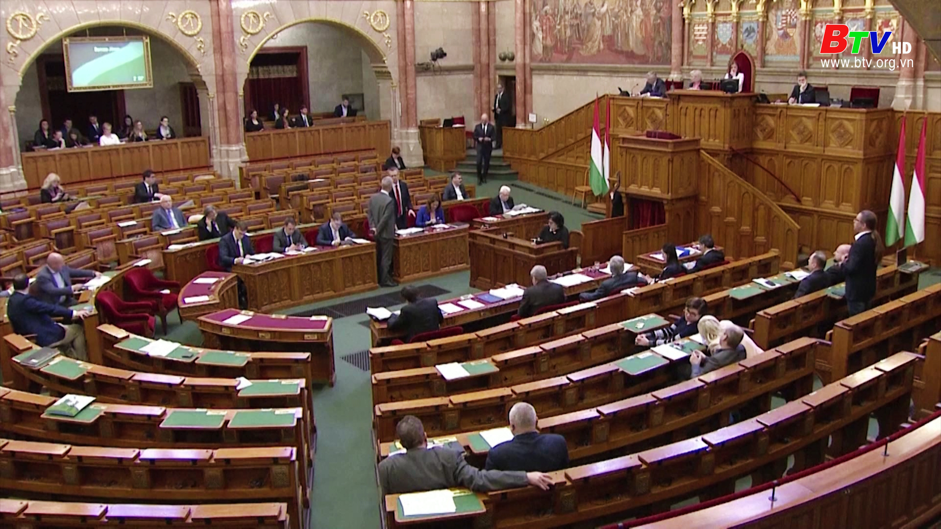 Quốc hội Hungary thông qua cải cách tư pháp