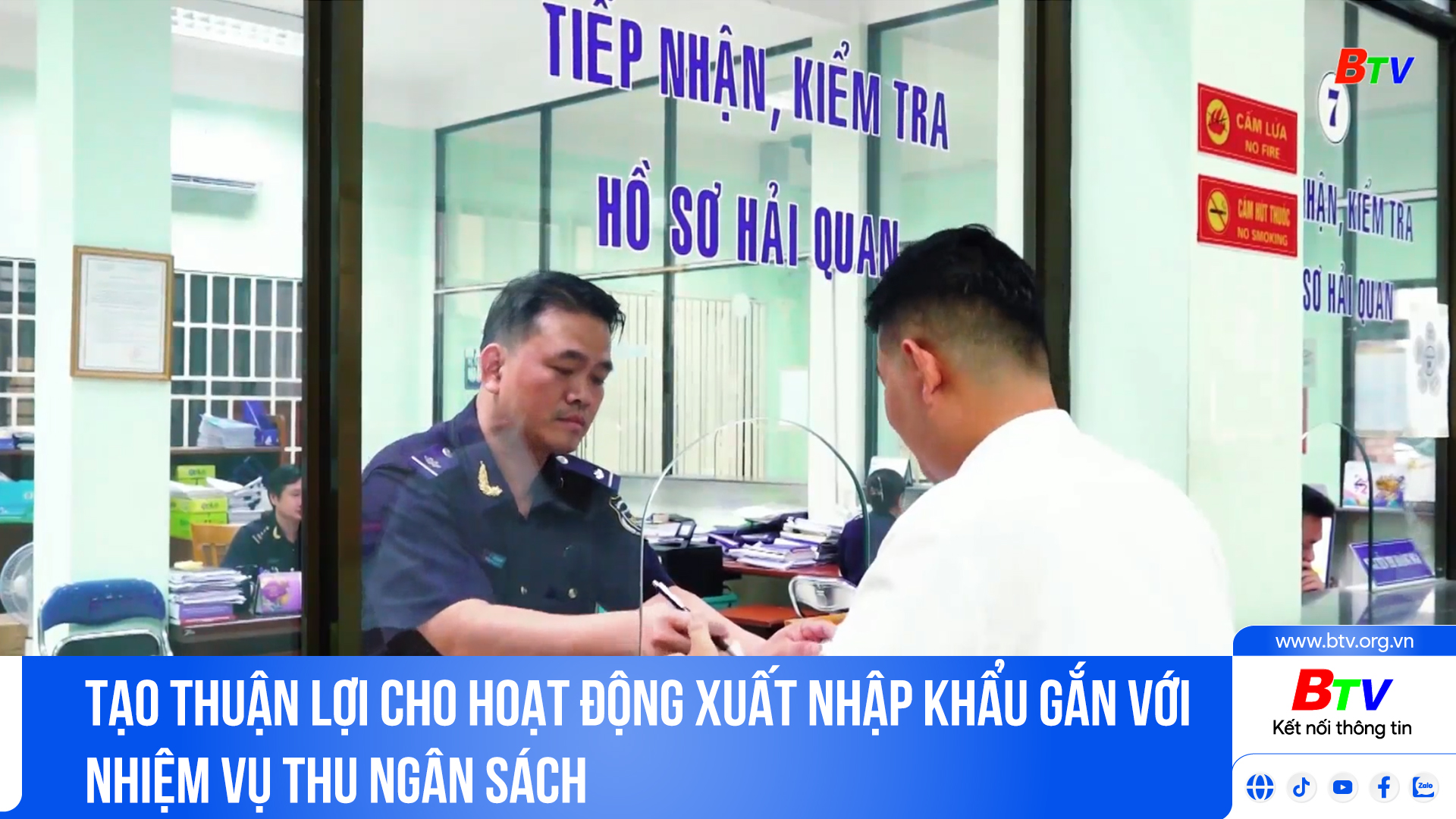 Tạo thuận lợi cho hoạt động xuất nhập khẩu gắn với nhiệm vụ thu ngân sách