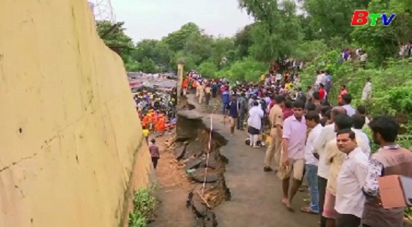 Ấn Độ - Nhiều người vẫn mất tích trong vụ vỡ đập ở bang Maharashtra