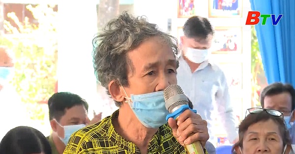 Đại biểu HĐND tiếp xúc cử tri phường Tân Phước Khánh