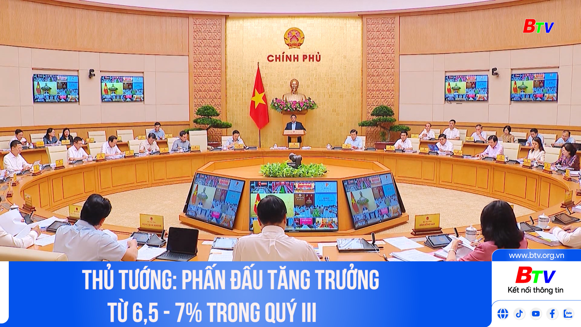 Thủ tướng: Phấn đấu tăng trưởng từ 6,5 - 7% trong quý III