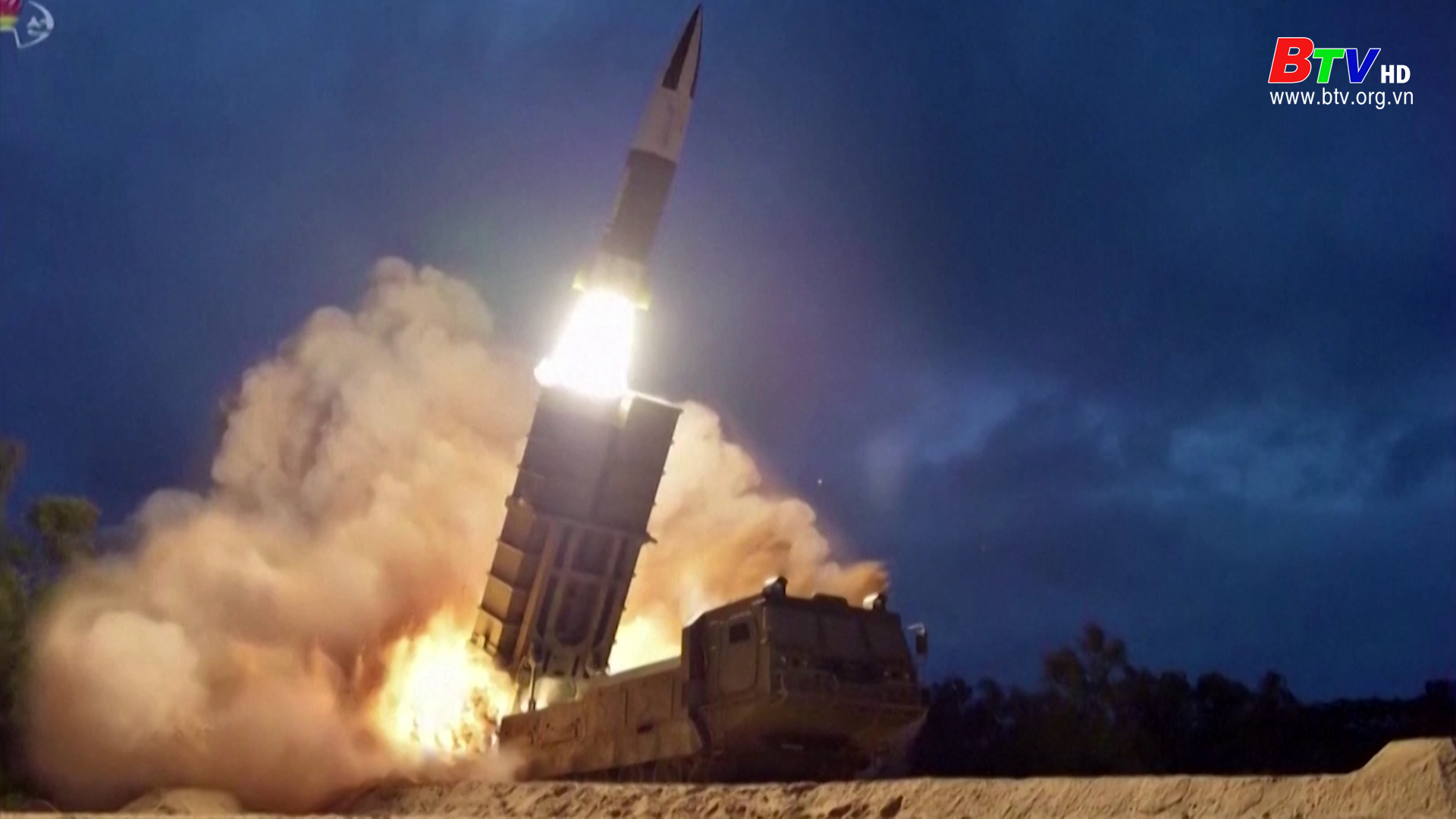 Triều Tiên  phóng 2 tên lửa đạn đạo tầm ngắn