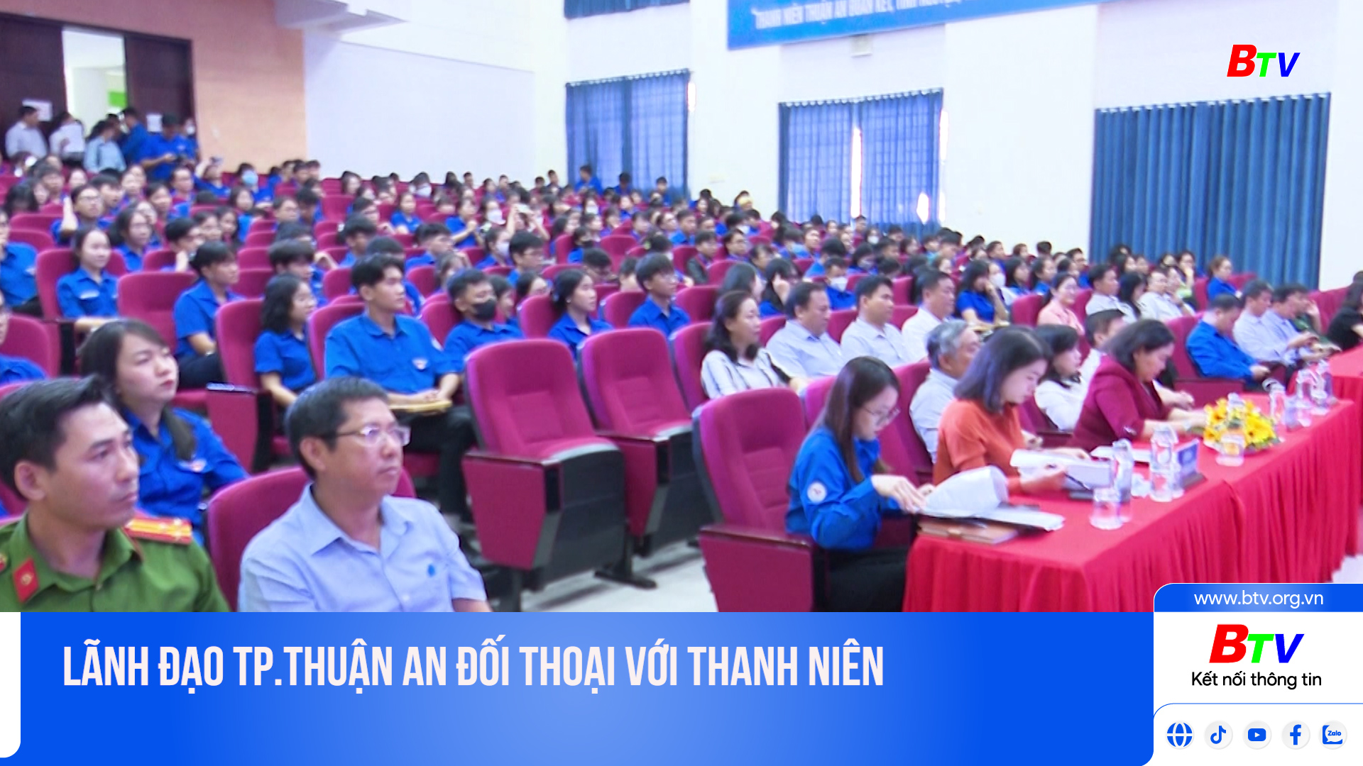 Lãnh đạo Tp.Thuận An đối thoại với thanh niên