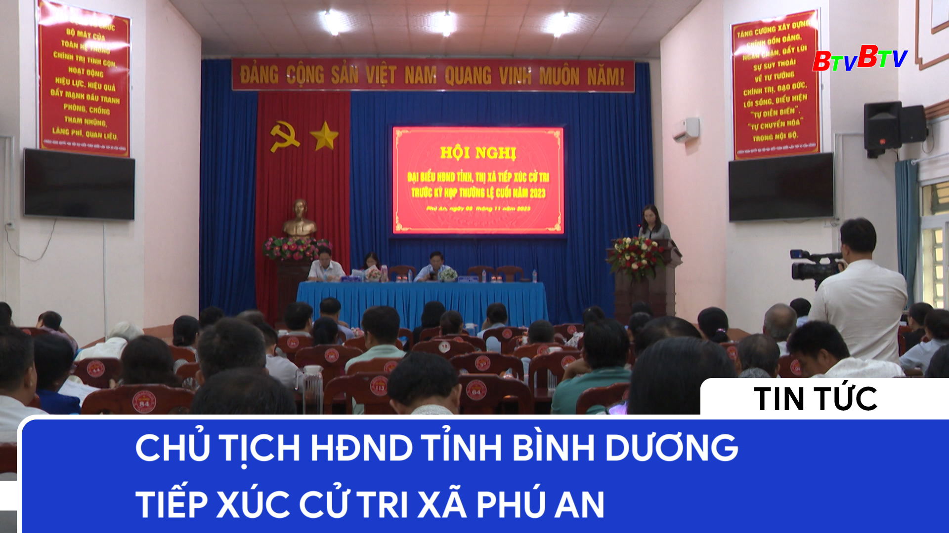 Chủ tịch HĐND tỉnh Bình Dương tiếp xúc cử tri xã Phú An