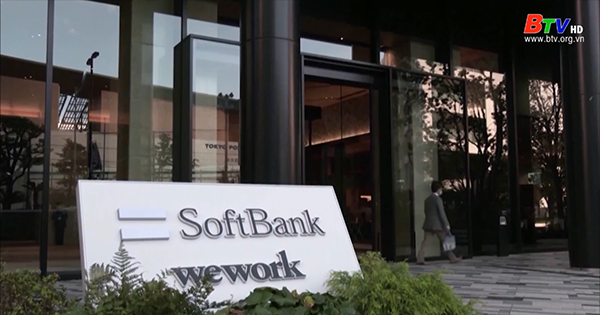 Tập đoàn SoftBank chật vật với mức lỗ theo quý