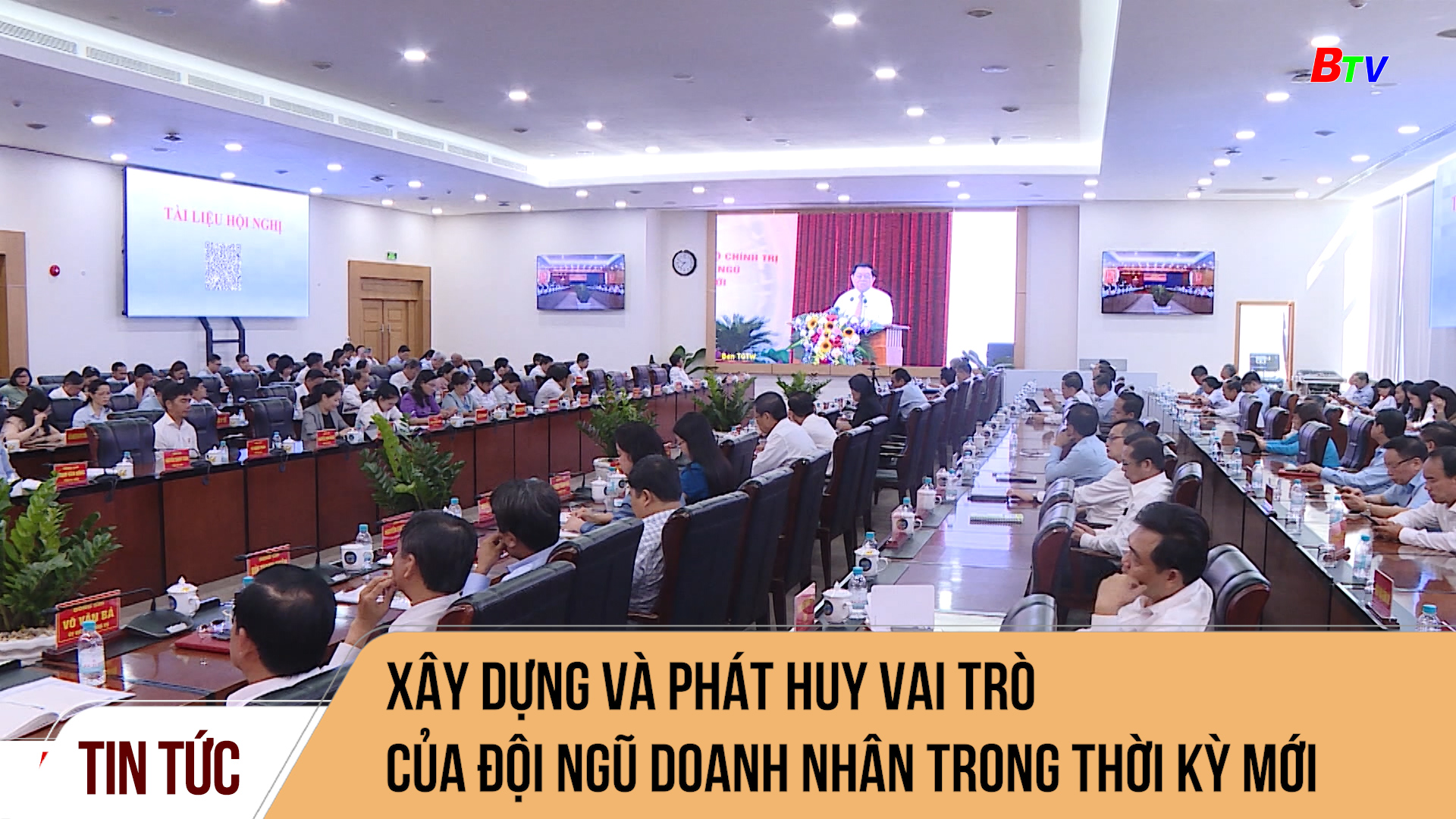 Xây dựng và phát huy vai trò của đội ngũ doanh nhân trong thời kỳ mới