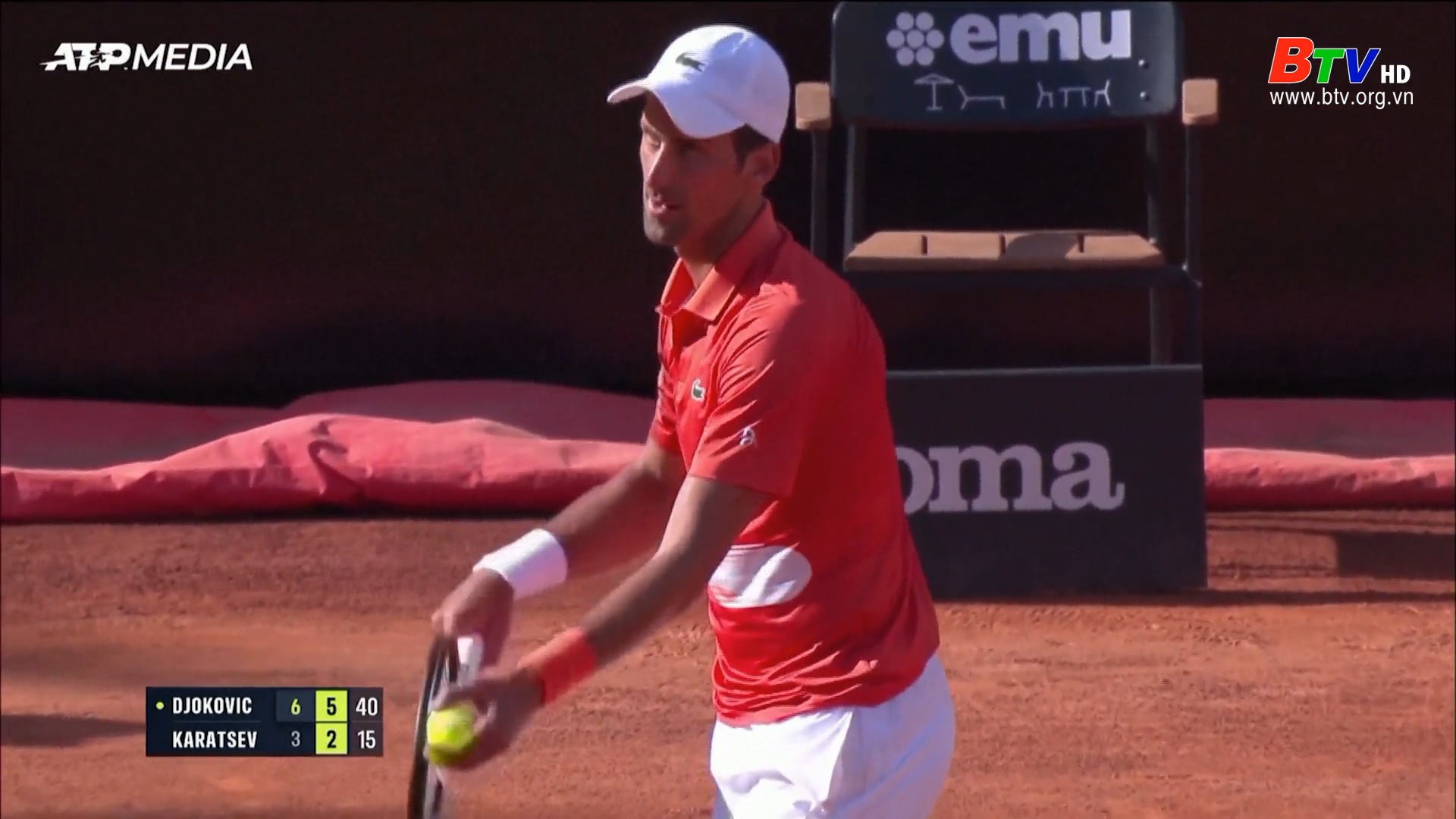 Novak Djokovic giành chiến thắng tại Vòng 2 Giải Quần vợt Italia mở rộng