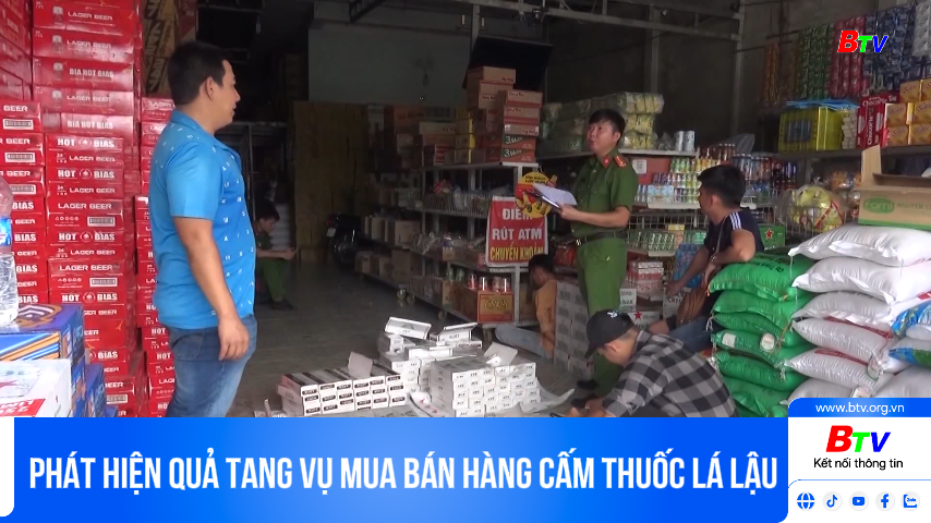 Phát hiện quả tang vụ mua bán hàng cấm thuốc lá lậu