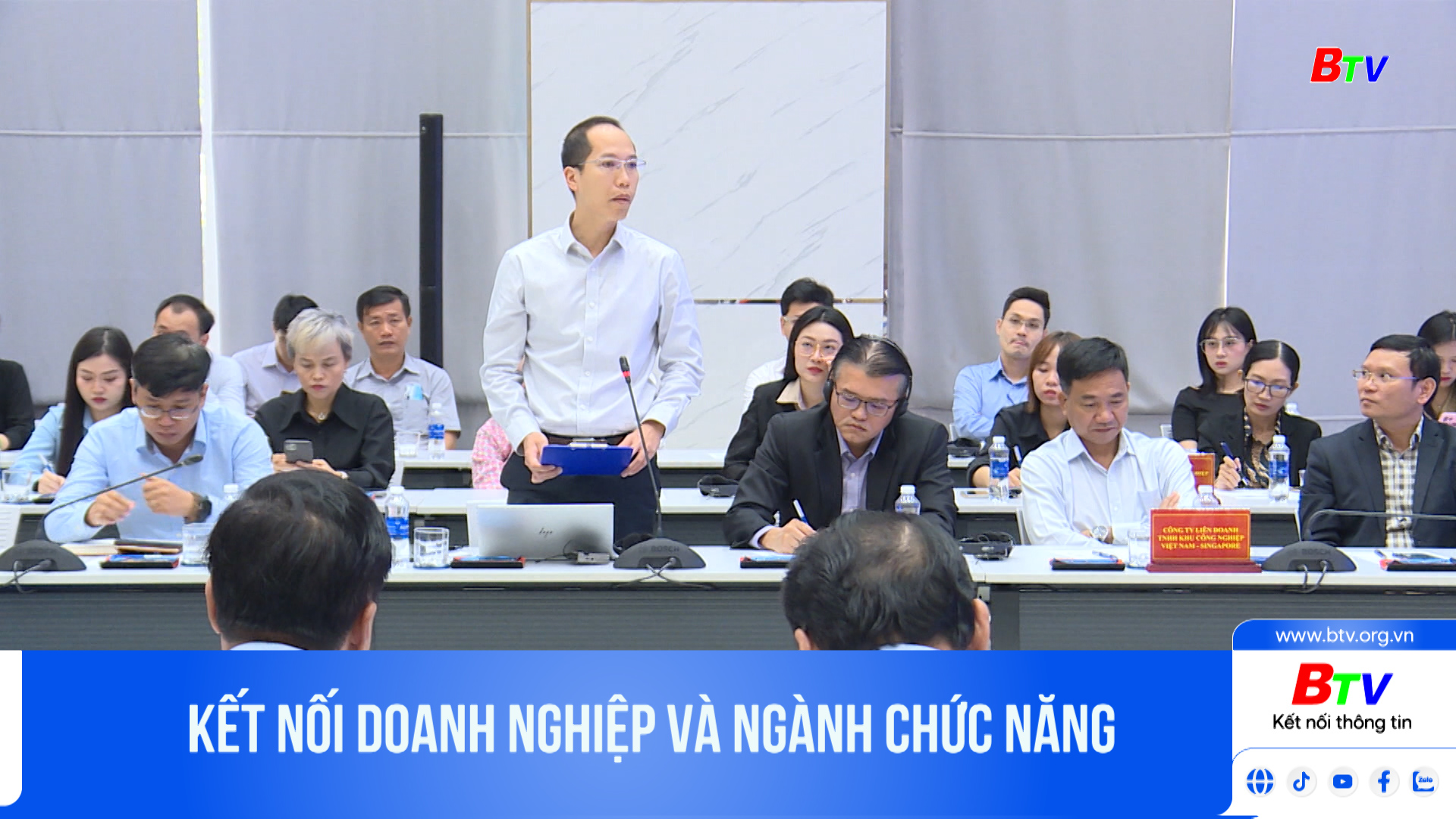 Kết nối doanh nghiệp và ngành chức năng	