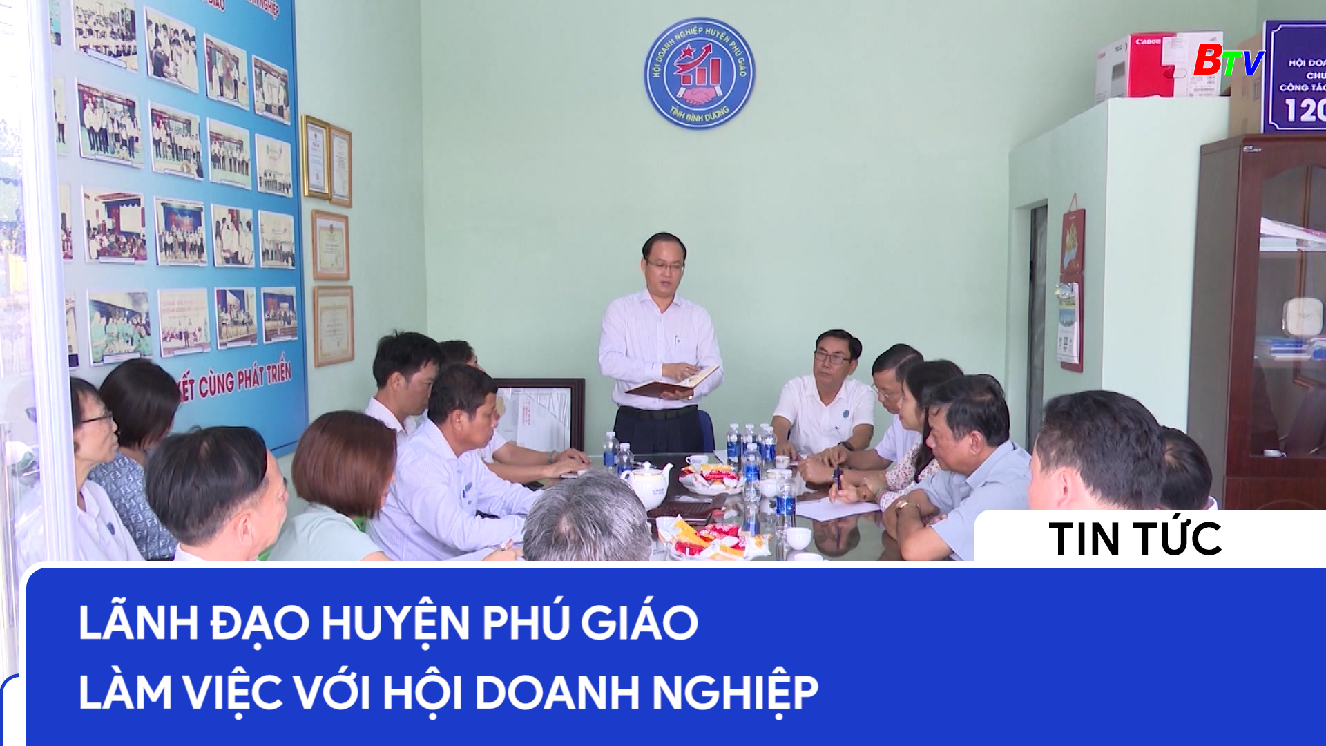 Lãnh đạo huyện Phú Giáo làm việc với hội doanh nghiệp
