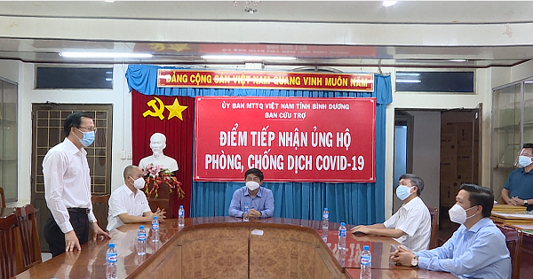 Tiếp nhận ủng hộ phòng chống dịch