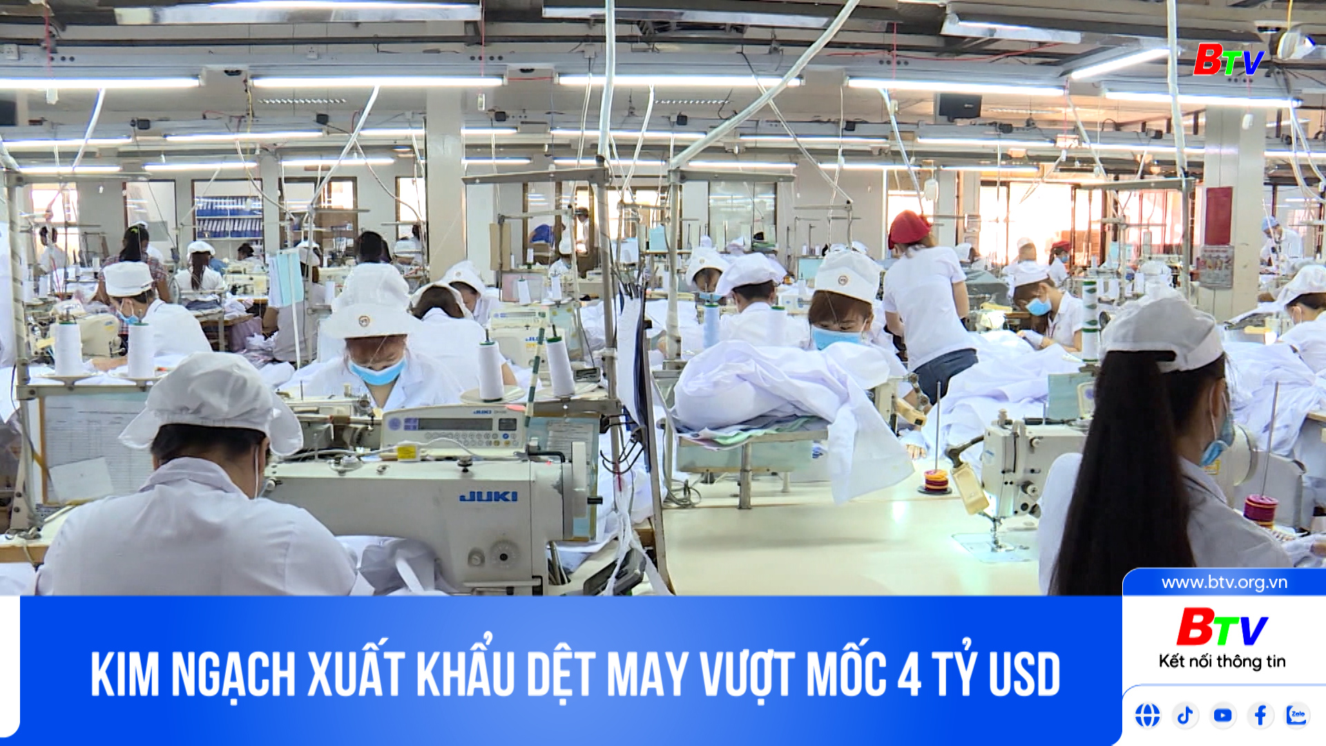 Kim ngạch xuất khẩu dệt may vượt mốc 4 tỷ USD