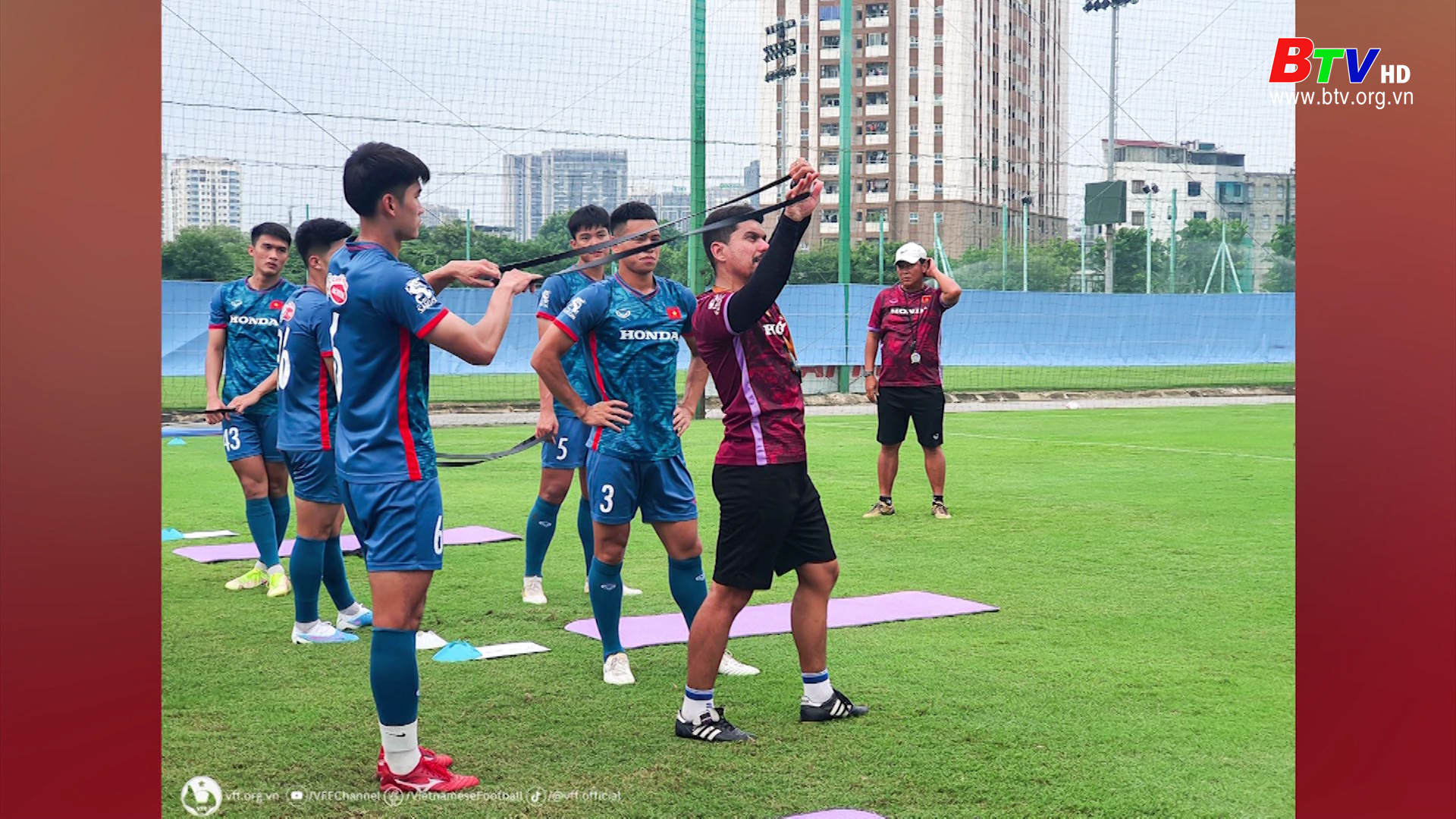Đội tuyển Olympic Việt Nam tăng cường chuyên gia thể lực