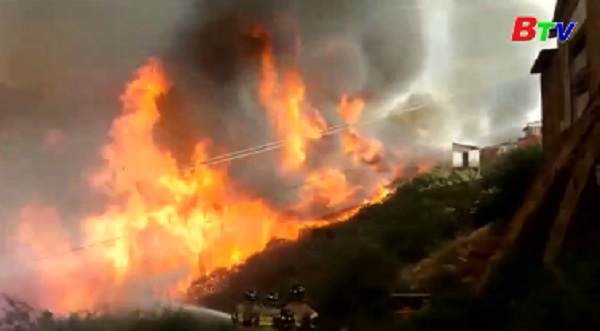 Chile đã kiểm soát được đám cháy gần Santiago