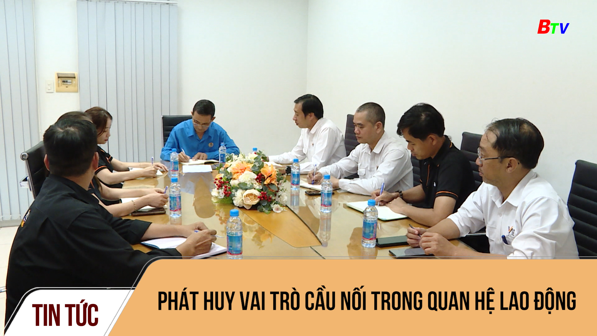 Phát huy vai trò cầu nối trong quan hệ lao động