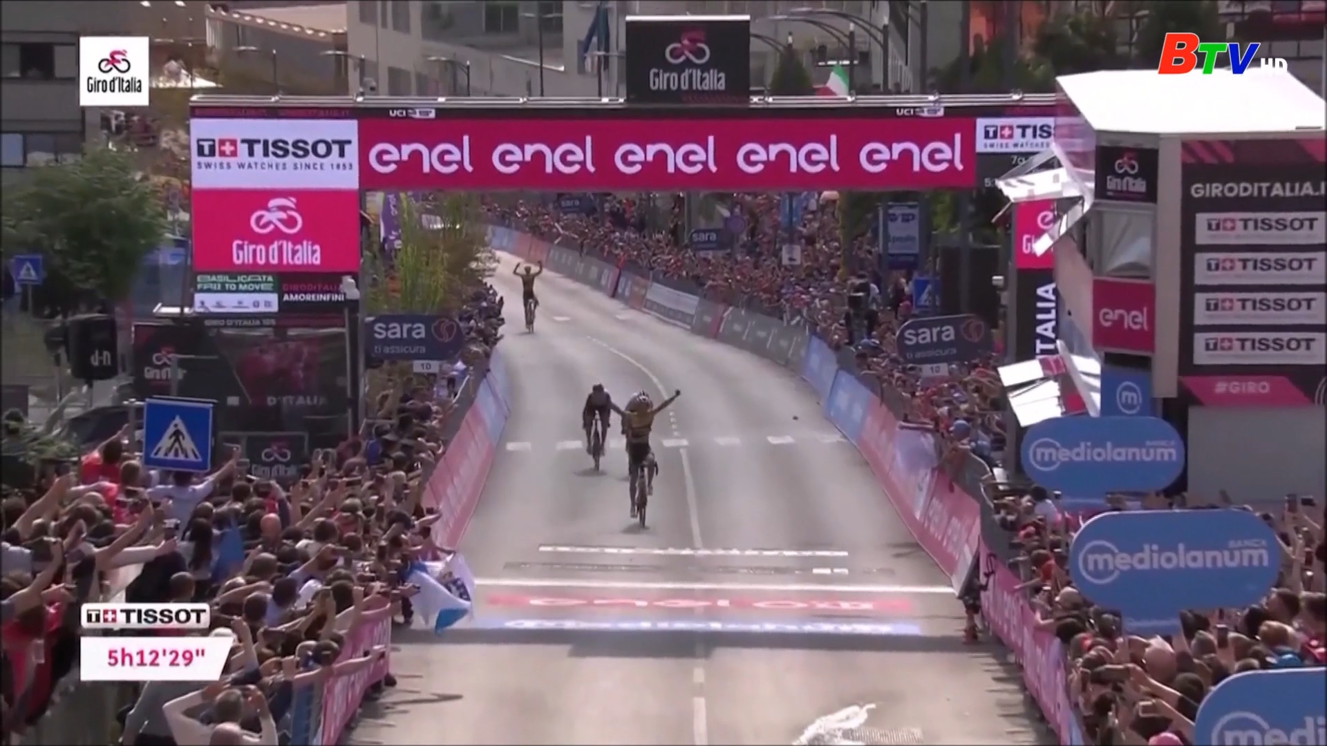 Koen Bouwman chiến thắng Chặng 7 Giải đua xe đạp Giro D’Italia