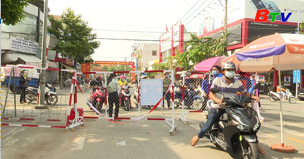 Phú Giáo cấm chợ tạm, siết chợ truyền thống