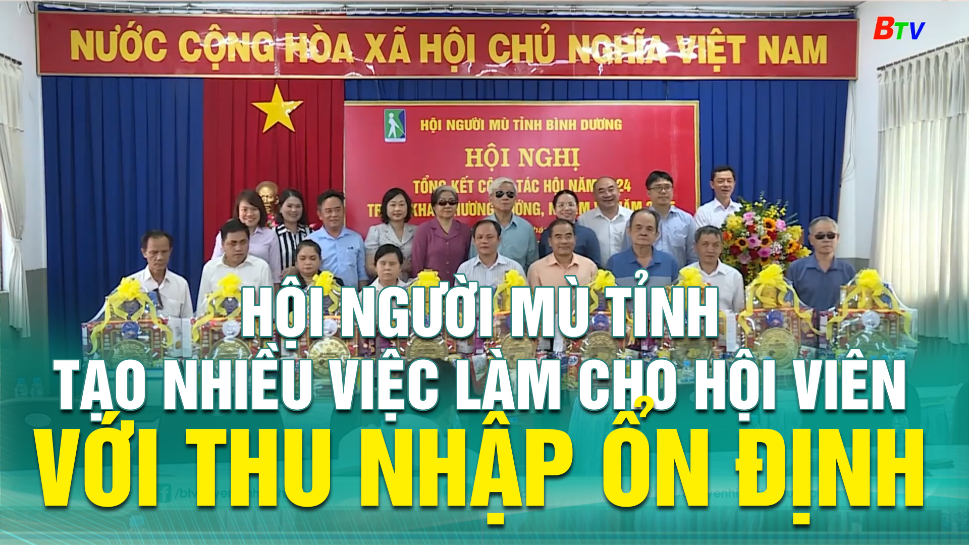 Hội Người mù Tỉnh tạo nhiều việc làm cho hội viên với thu nhập ổn định