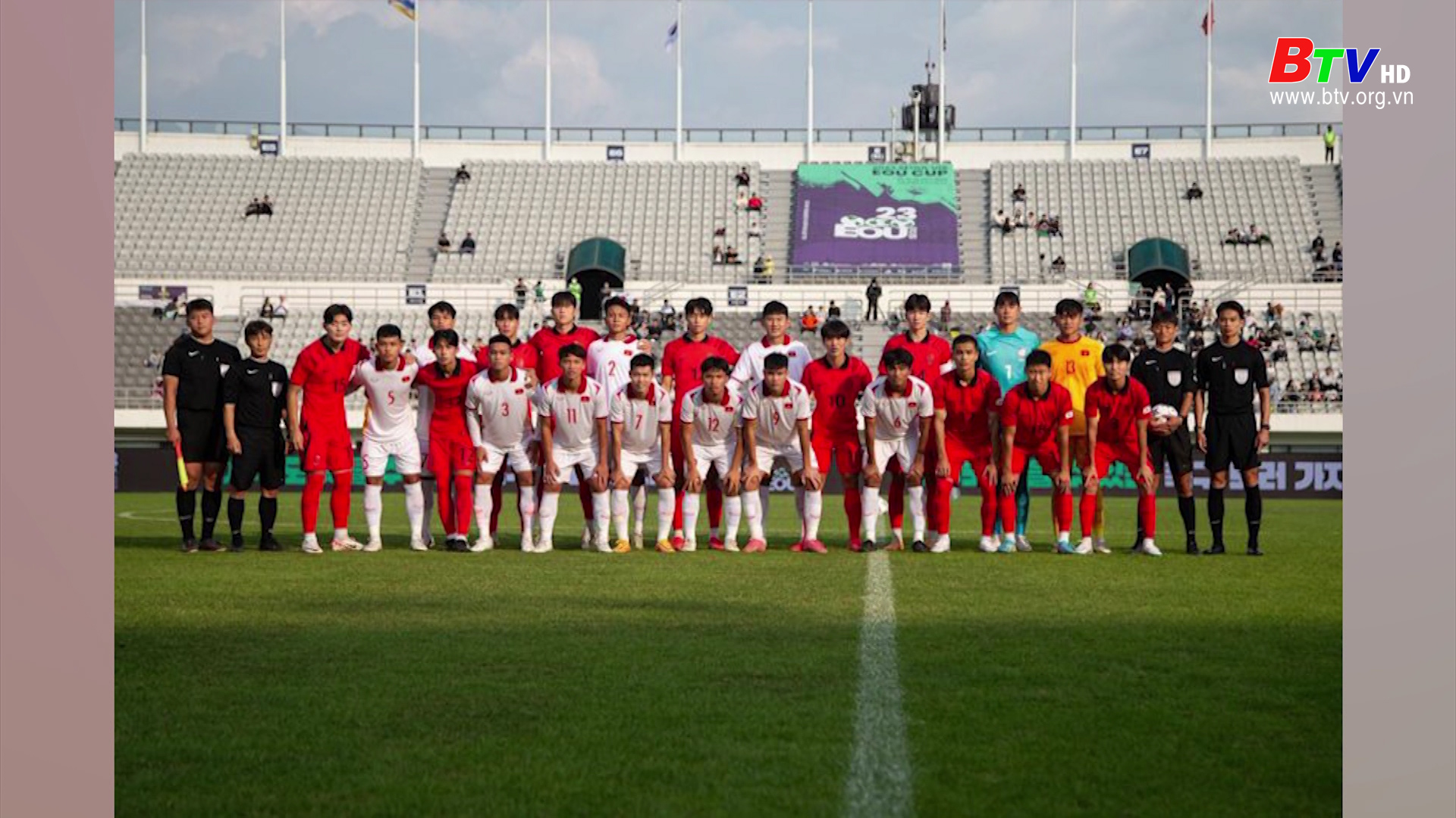 U18 Việt Nam có màn trình diễn ấn tượng trước U18 Hàn Quốc