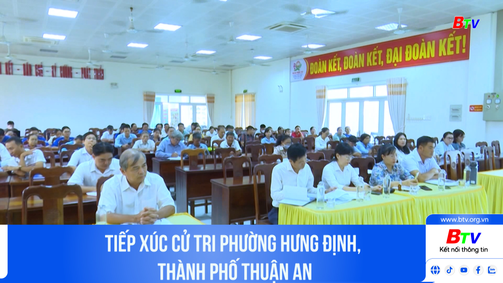 Tiếp xúc cử tri phường Hưng Định, thành phố Thuận An	