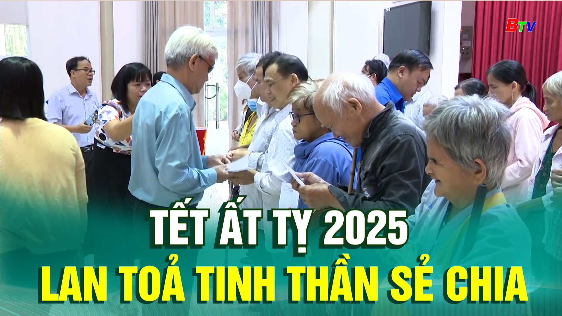 Tết Ất Tỵ 2025 lan toả tinh thần sẻ chia