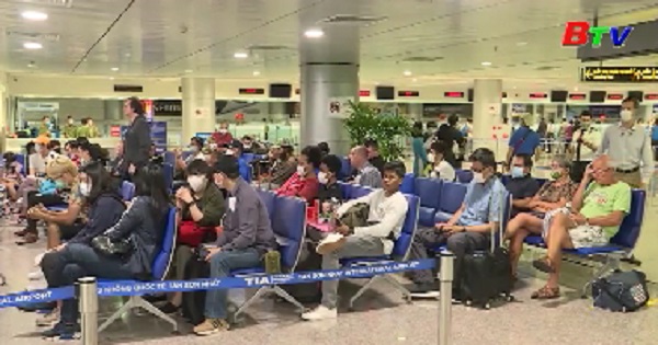 Bộ Y tế thông báo khẩn tìm hành khách trên 3 chuyến bay từ nước ngoài về Việt Nam