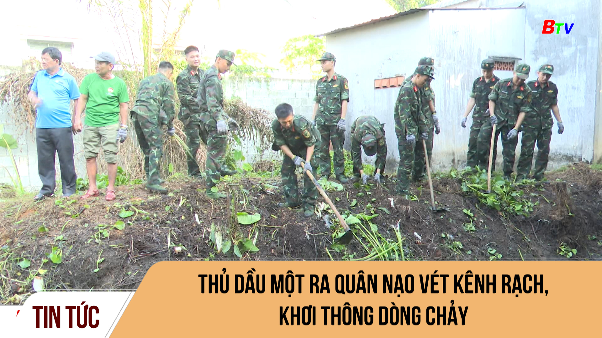 Thủ Dầu Một ra quân nạo vét kênh rạch, khơi thông dòng chảy	