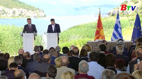 Hy Lạp và Macedonia ký thỏa thuận lịch sử đổi tên nước
