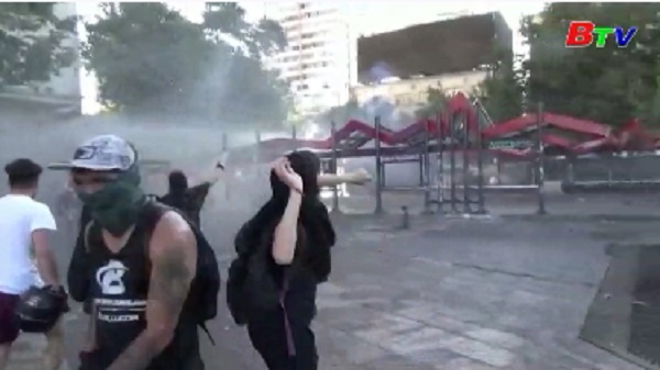 Tổng thống Chile chỉ trích nạn lạm dụng vũ lực trong trấn áp biểu tình