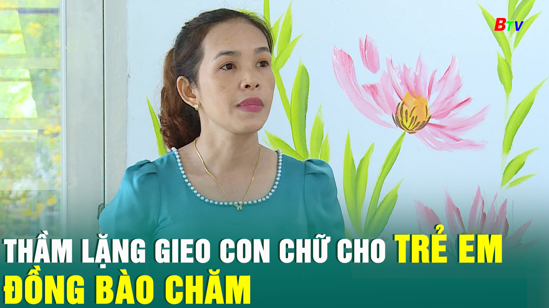 Thầm lặng gieo con chữ cho trẻ em đồng bào Chăm