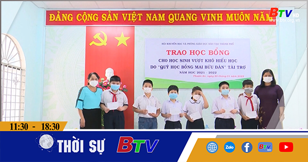 Thuận An trao học bổng cho học sinh vượt khó hiếu học