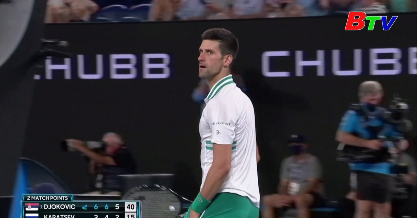 Novak Djokovic lần thứ 9 vào chung kết Australia mở rộng