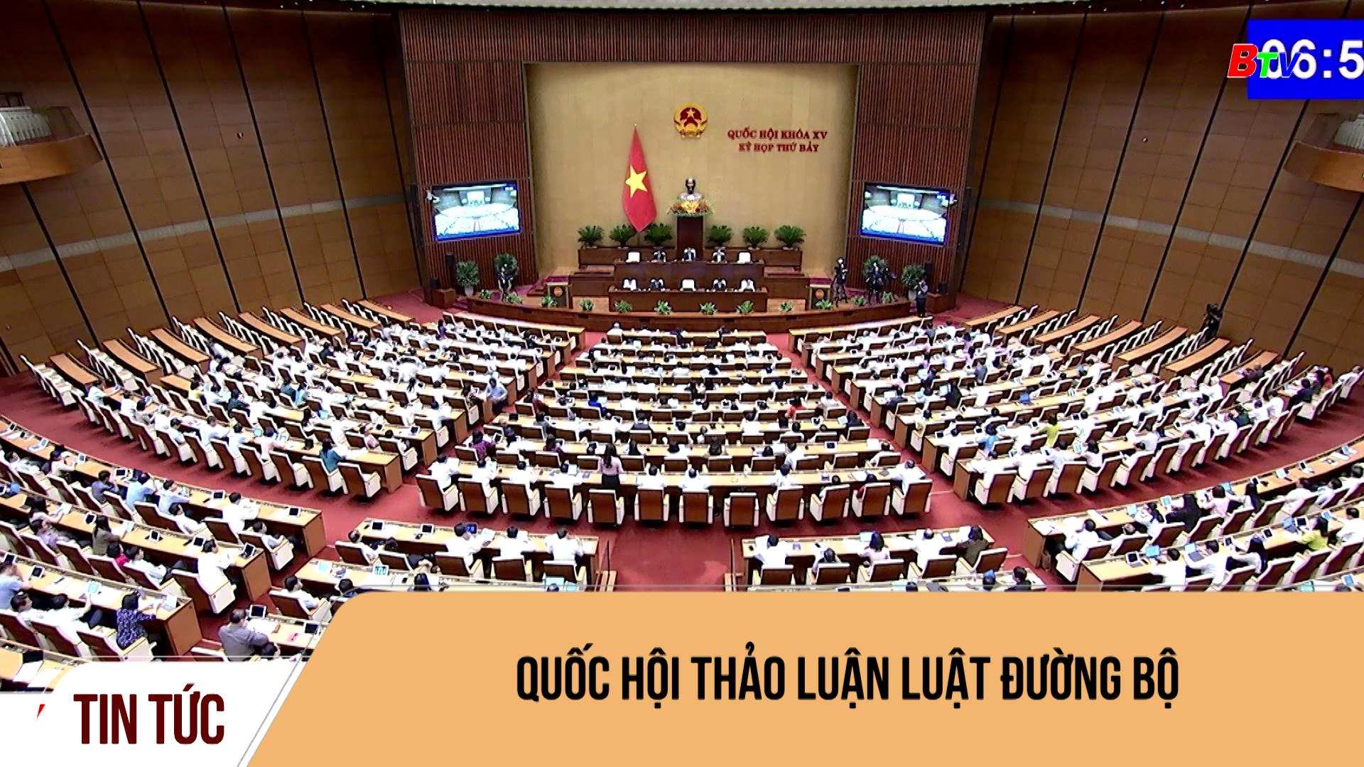 Quốc hội thảo luận luật đường bộ	