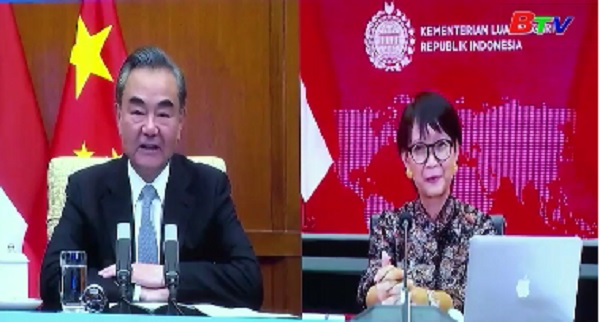 Bộ trưởng Ngoại giao Indonesia thăm Trung Quốc