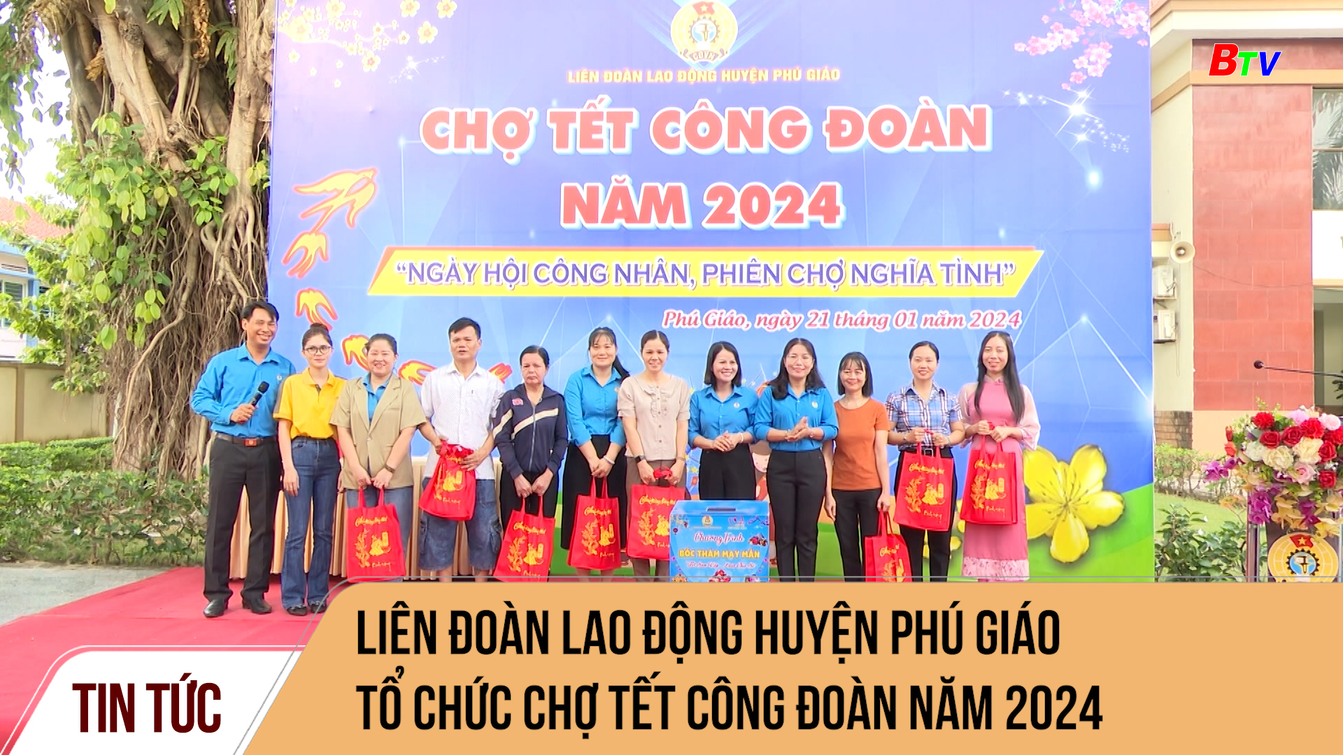 Liên đoàn lao động huyện Phú Giáo tổ chức chợ Tết Công đoàn năm 2024