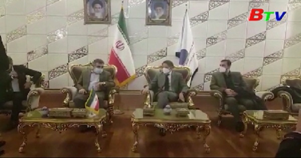 Giám đốc IAEA thăm Iran