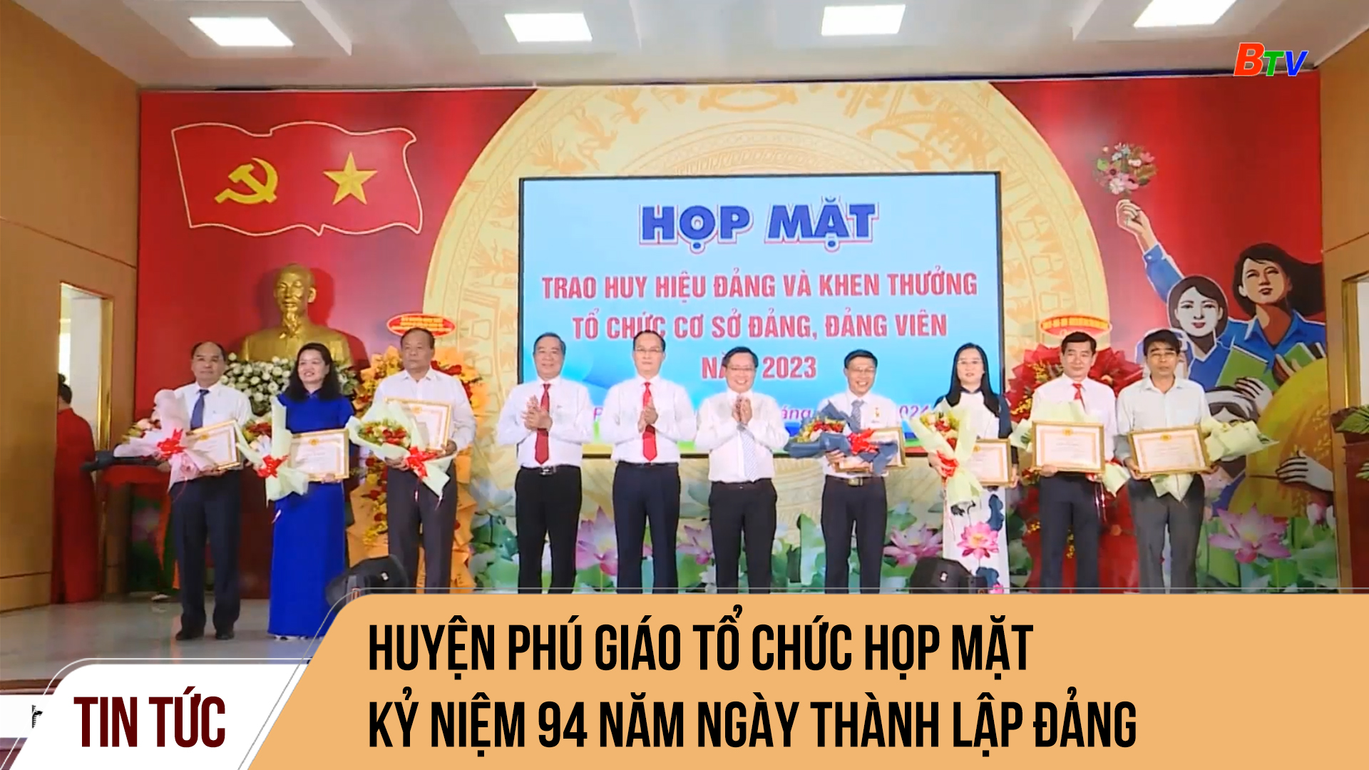 Huyện Phú Giáo tổ chức Họp mặt kỷ niệm 94 năm Ngày thành lập Đảng