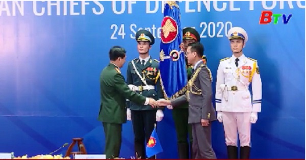 Hội nghị trực tuyến tư lệnh lực lượng quốc phòng các nước ASEAN