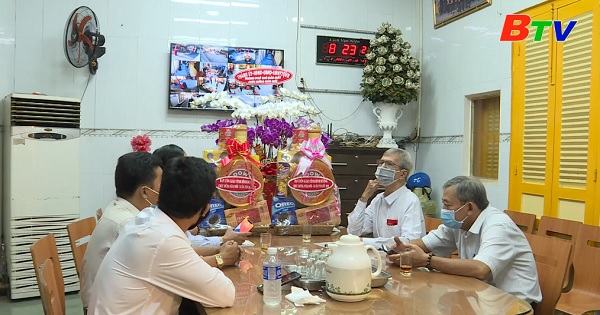 Bốn bang người Hoa thành phố Thủ Dầu Một - Với công tác từ thiện xã hội