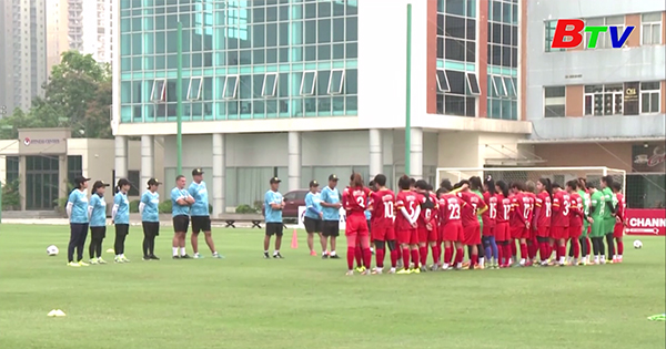Đội tuyển bóng đá nữ Việt Nam nỗ lực vượt qua khó khăn