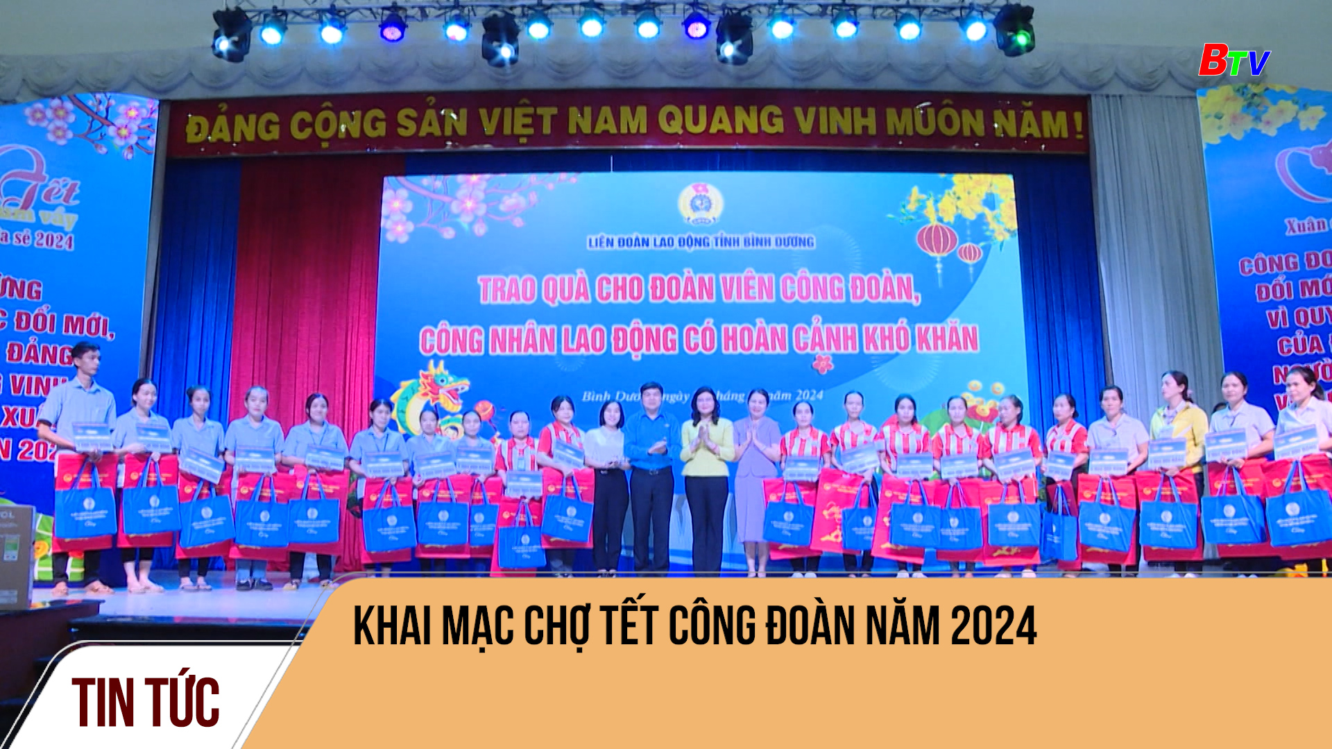 Khai mạc chợ Tết công đoàn năm 2024