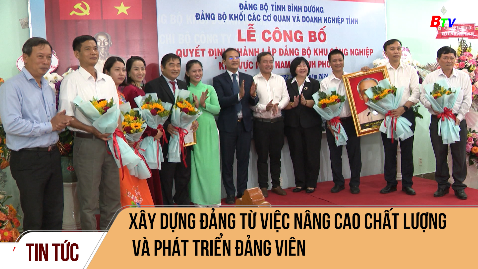 Xây dựng Đảng từ việc nâng cao chất lượng và phát triển đảng viên