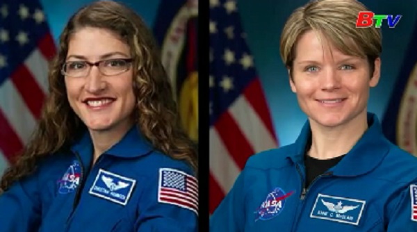 NASA hủy kế hoạch đưa đội nữ du hành gia đầu tiên vào không gian