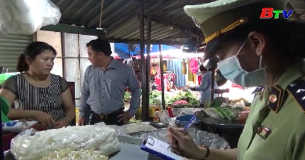 Thành phố Thuận An kiểm tra an toàn vệ sinh thực phẩm tại các chợ