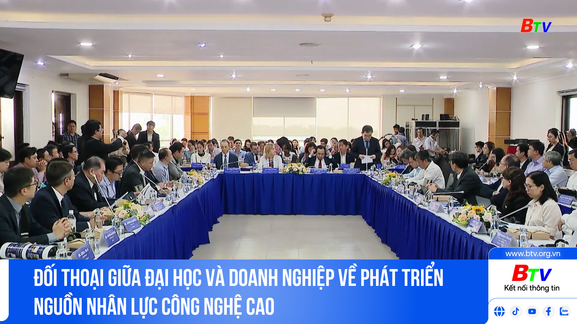 Đối thoại giữa đại học và doanh nghiệp về phát triển nguồn nhân lực công nghệ cao